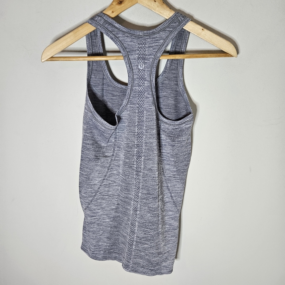 Lululemon Swiftly Tech Racerback Tank Grey Heather Women's 4 - Picture 3 of 6